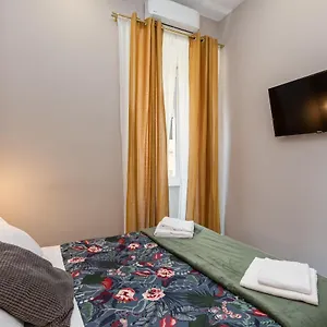 Guest house Empire